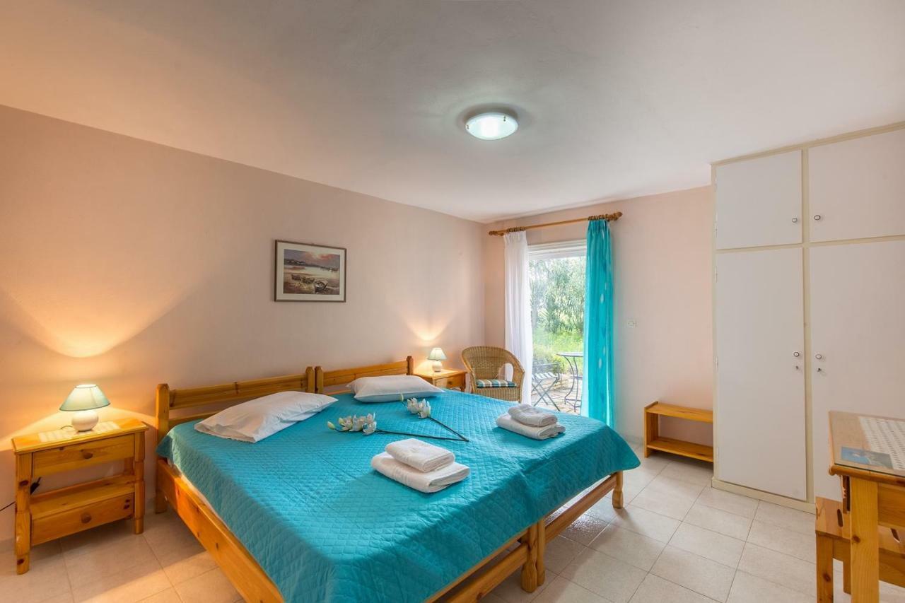 Ormos Drepanou Apartments Lygia  Bagian luar foto